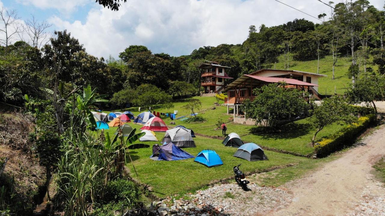 Hospedaje Y Camping Buena Vista San Agustín Extérieur photo